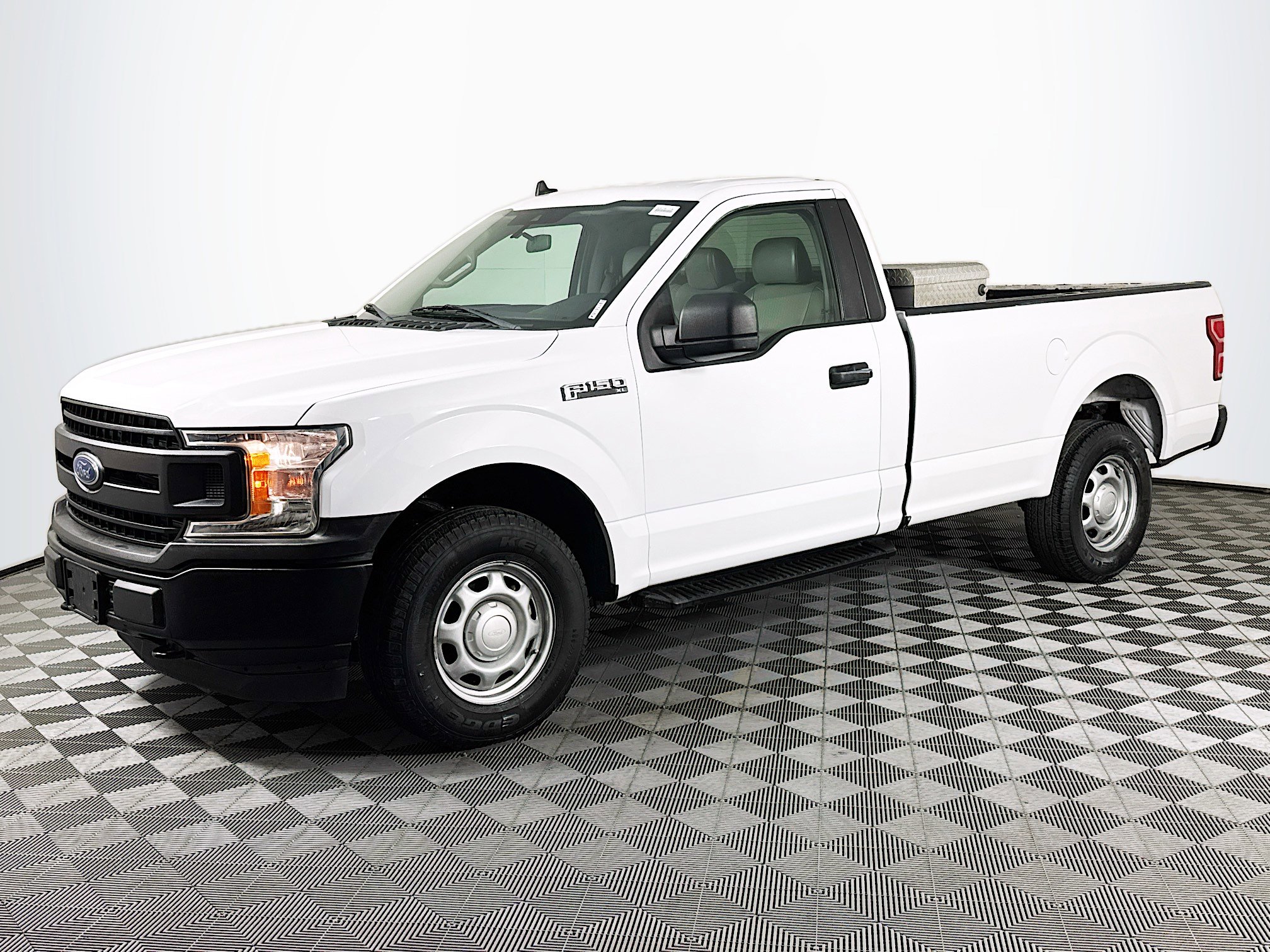 Used 2020 Ford F150 XL w/ Equipment Group 101A Mid image 4