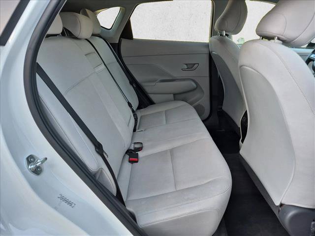 Used 2024 Hyundai Kona SEL FWD image 19