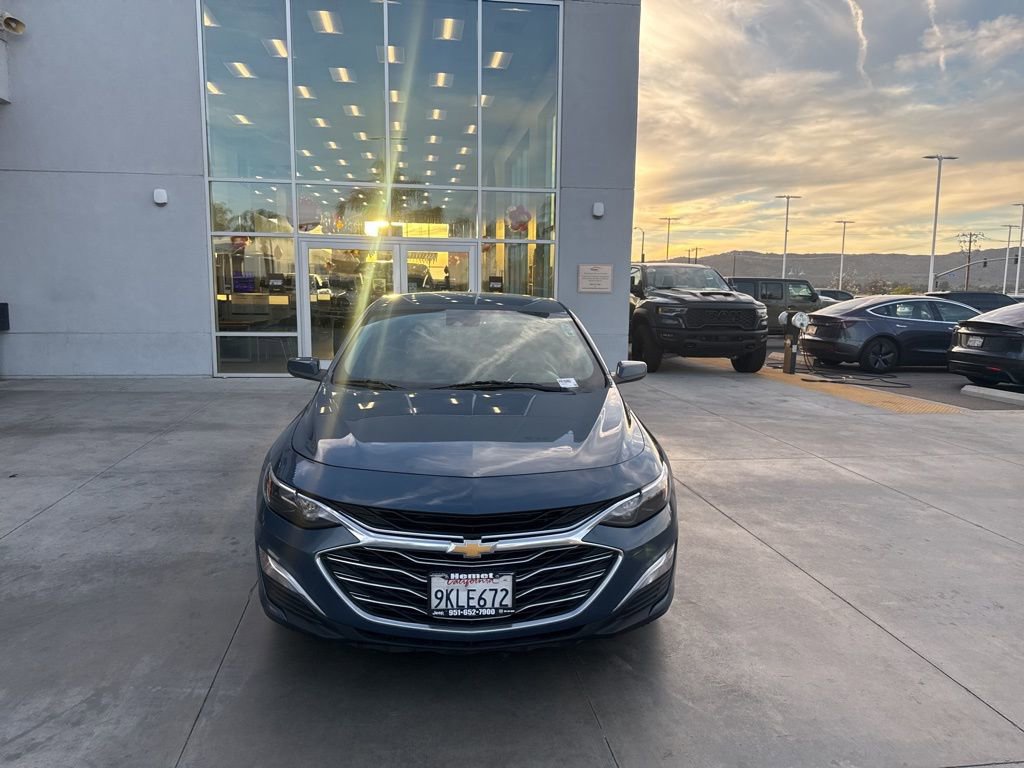 Used 2024 Chevrolet Malibu LS w/ Driver Confidence Package image 3