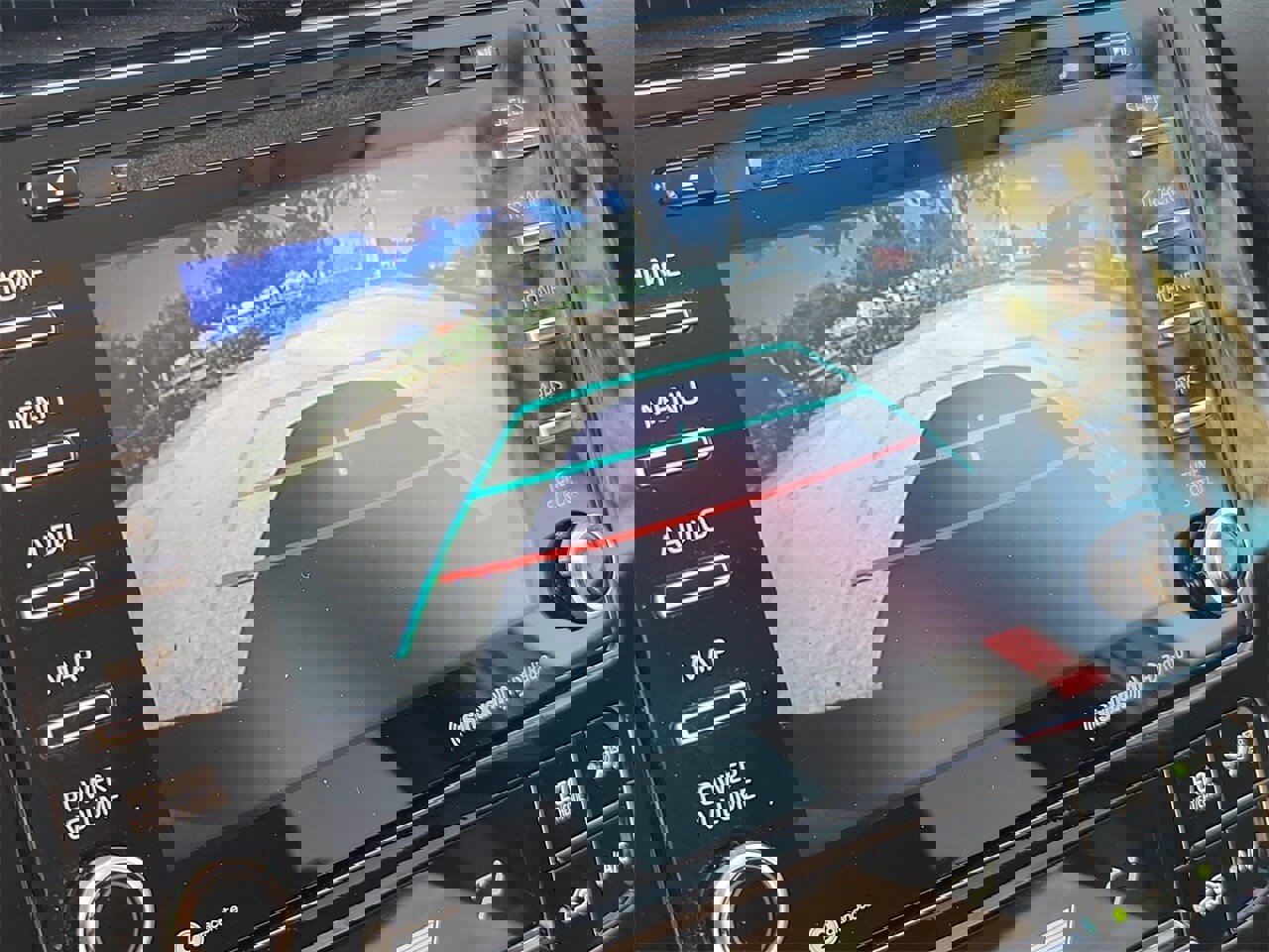 Used 2022 Toyota Prius Prime LE image 24