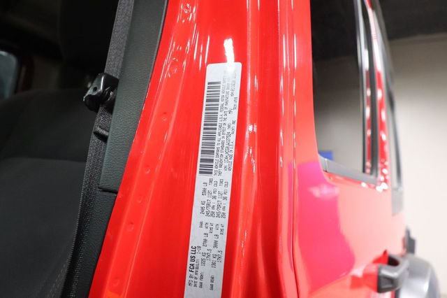 Used 2018 Jeep Wrangler Unlimited Sport S AWD/4WD image 29