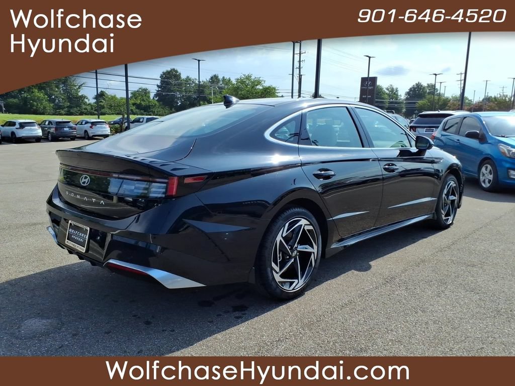 New 2026 Hyundai Sonata SEL FWD image 5