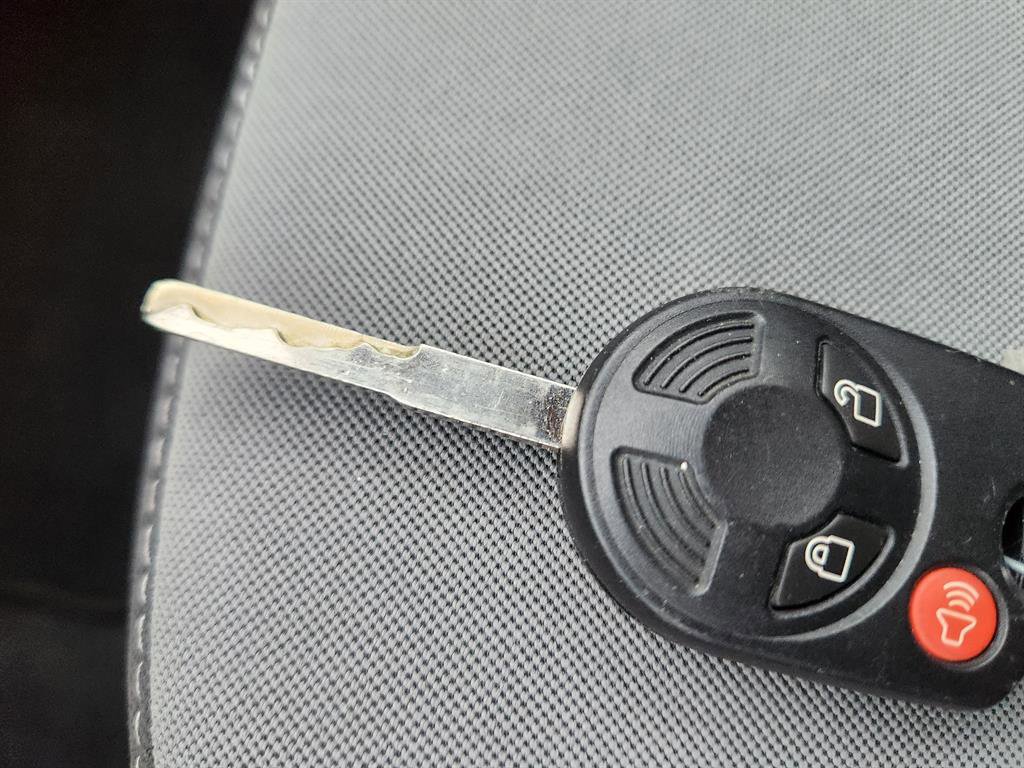 Used 2013 Ford Escape SE image 37