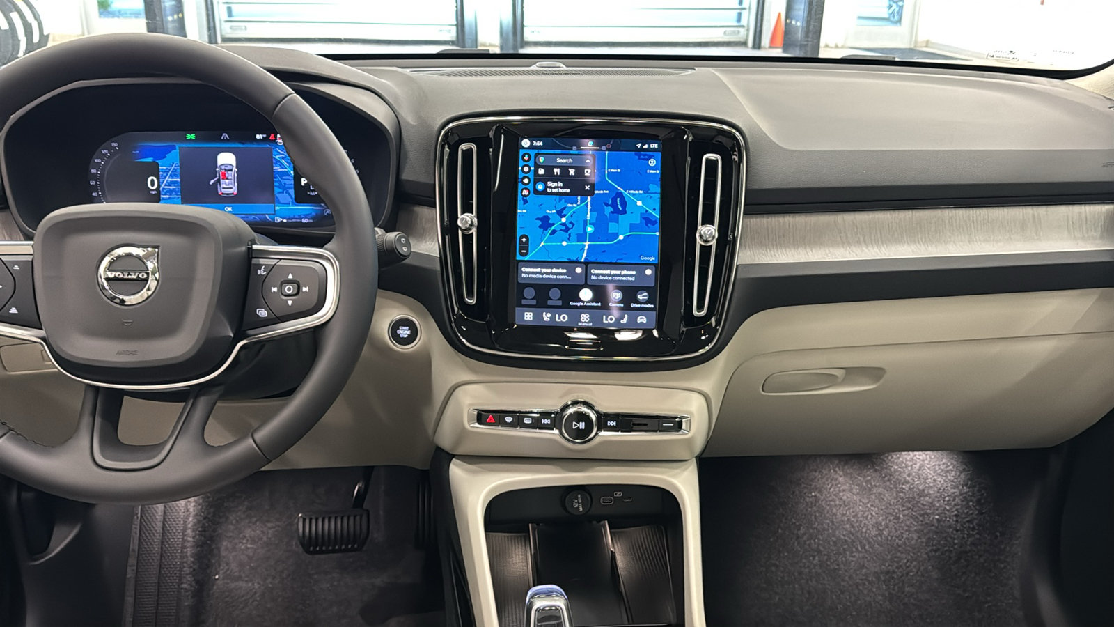 New 2026 Volvo XC40 B5 Ultra w/ Protection Package Premier AWD/4WD image 11