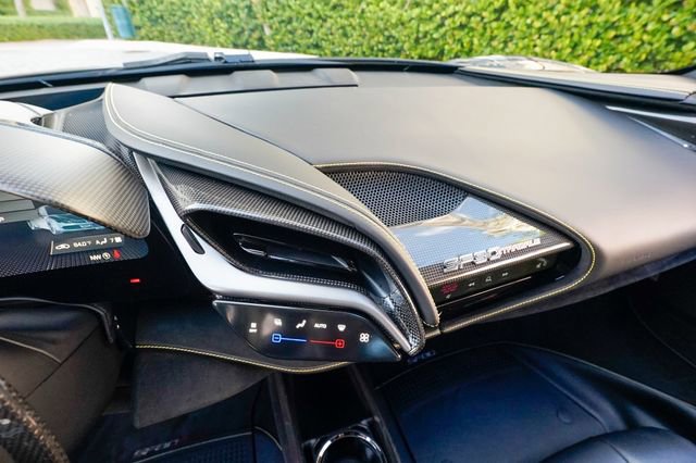 Used 2021 Ferrari SF90 Stradale image 64