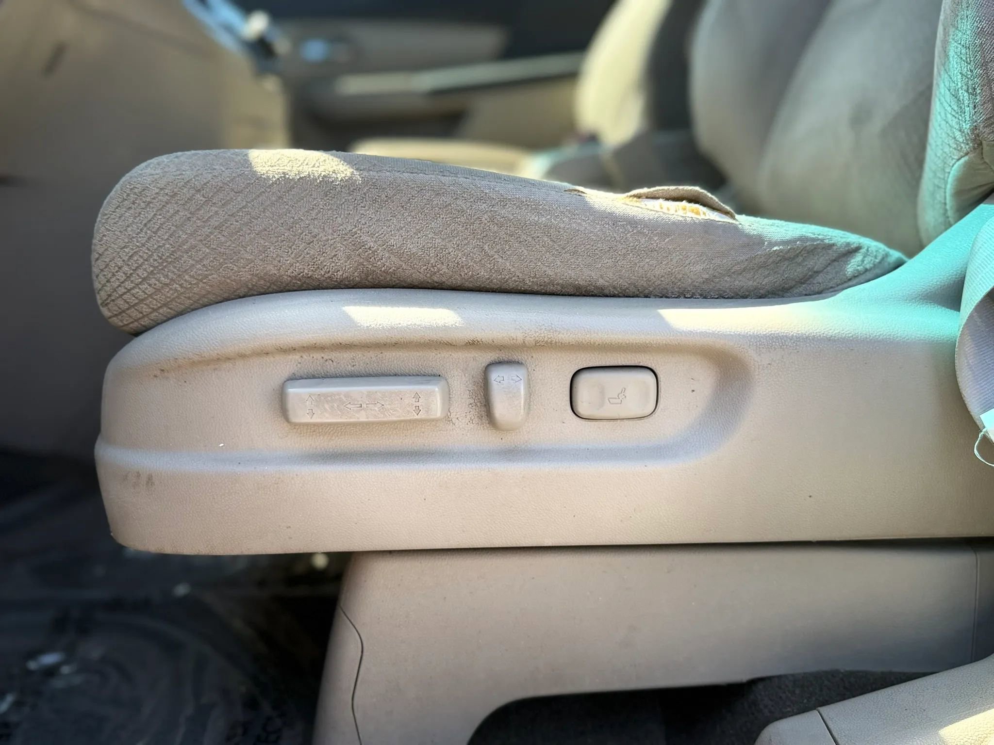 Used 2015 Honda Odyssey EX image 19