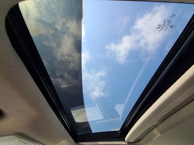 Used 2024 Honda Accord Touring image 11