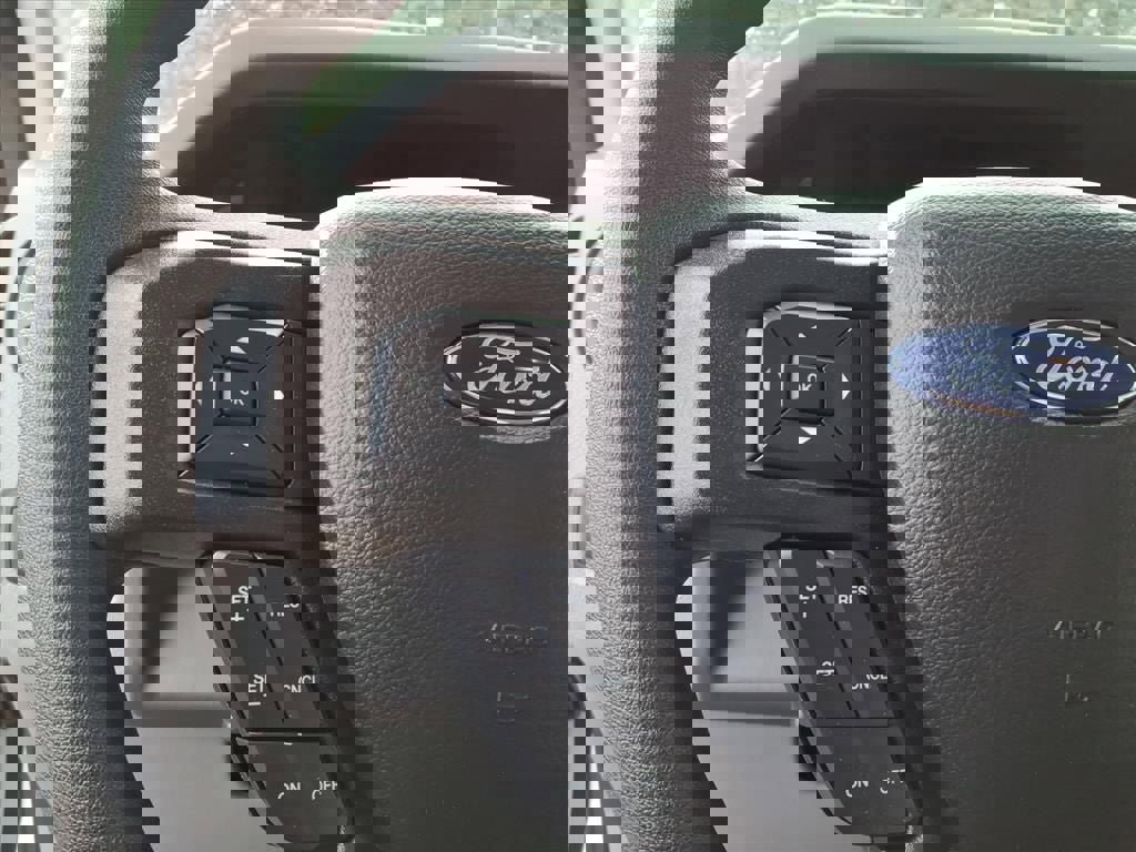 New 2026 Ford E-350 and Econoline 350 Super Duty w/ Power Equipment Group image 15