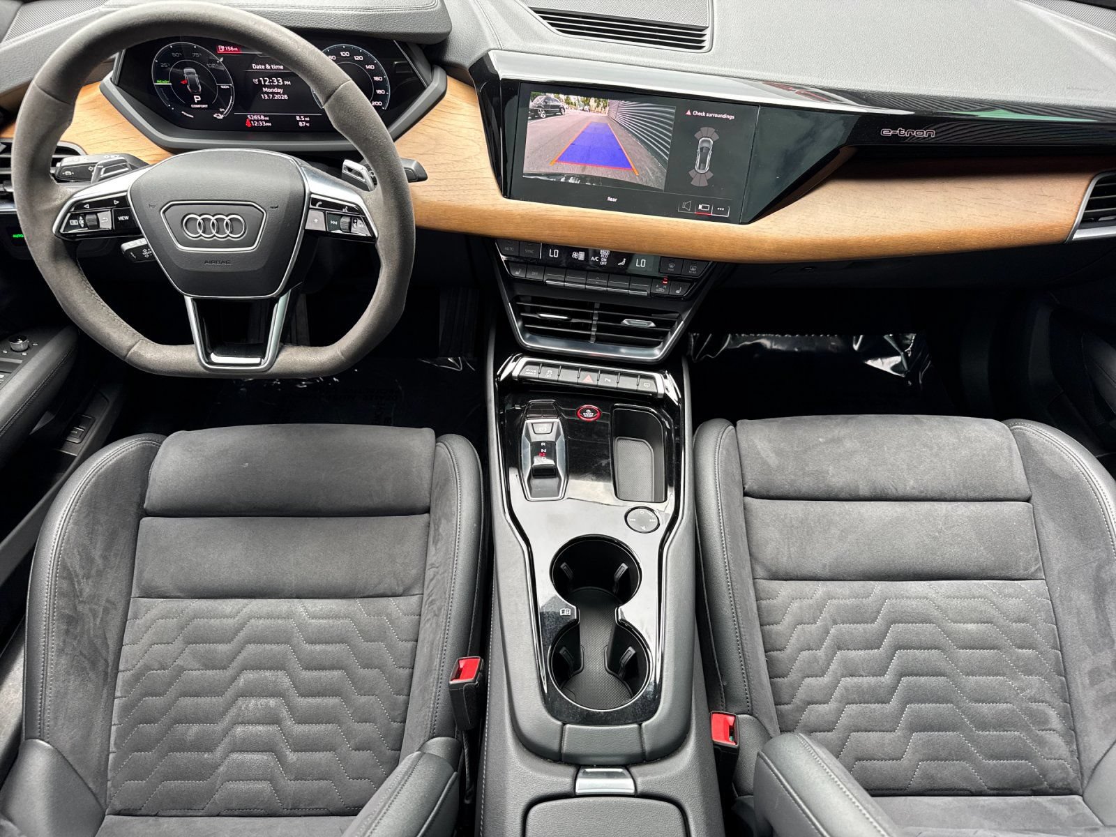 Used 2023 Audi e-tron GT Premium Plus w/ Executive Package AWD/4WD image 13