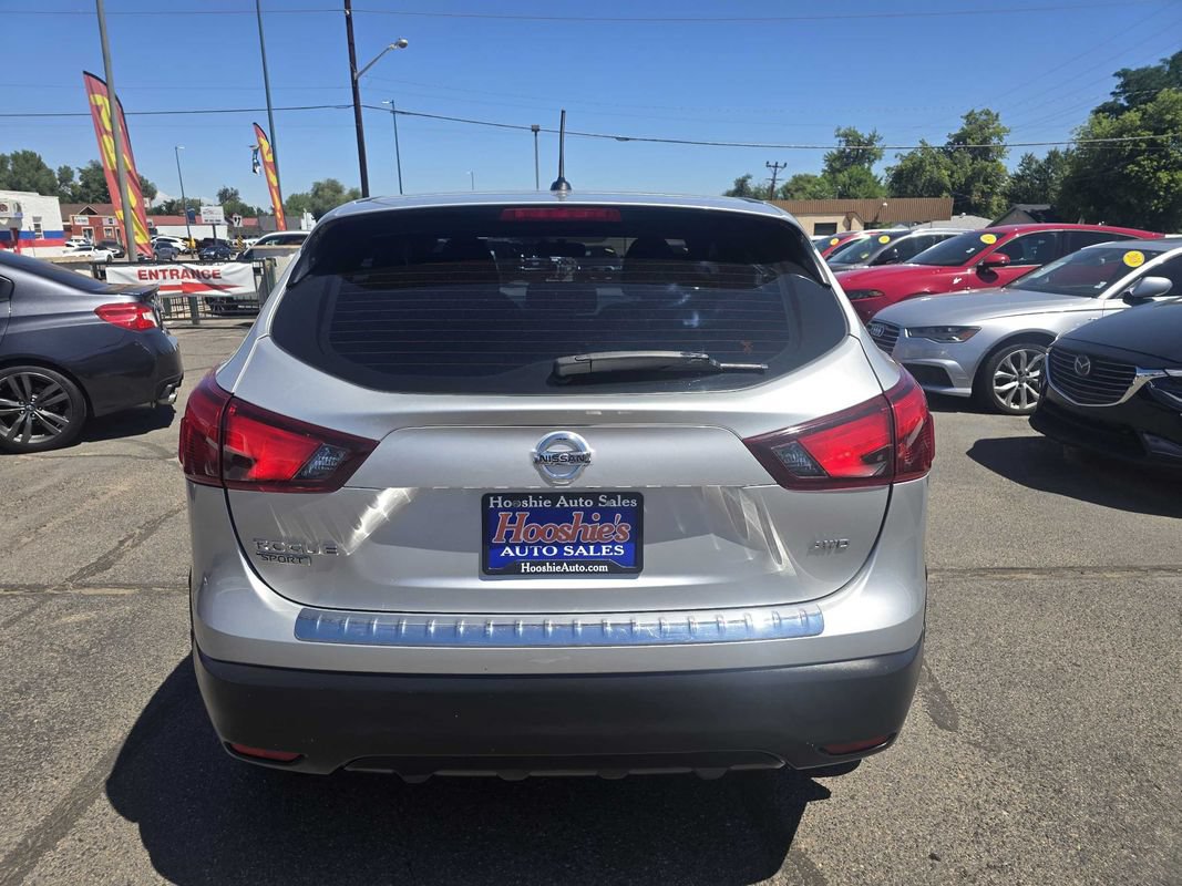 Used 2017 Nissan Rogue Sport S w/ S Appearance Package AWD/4WD image 10