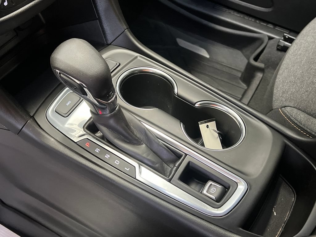 Used 2022 Chevrolet Equinox LT AWD/4WD image 28