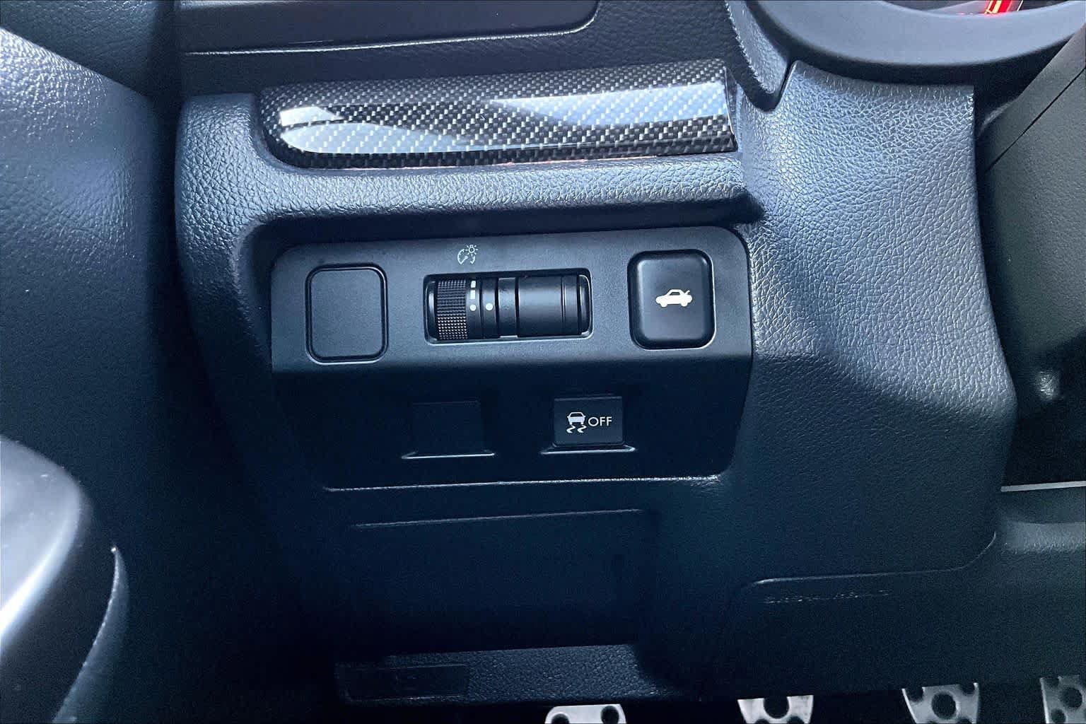 Used 2017 Subaru WRX STI AWD/4WD image 32