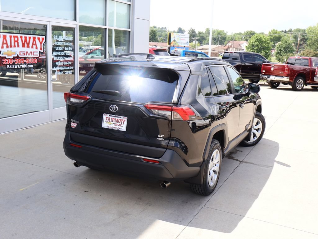 Used 2020 Toyota RAV4 LE w/ All Weather Liner Package AWD/4WD image 32