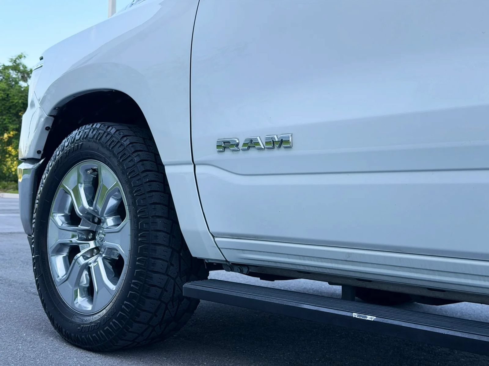 Used 2020 RAM 1500 Big Horn RWD image 13