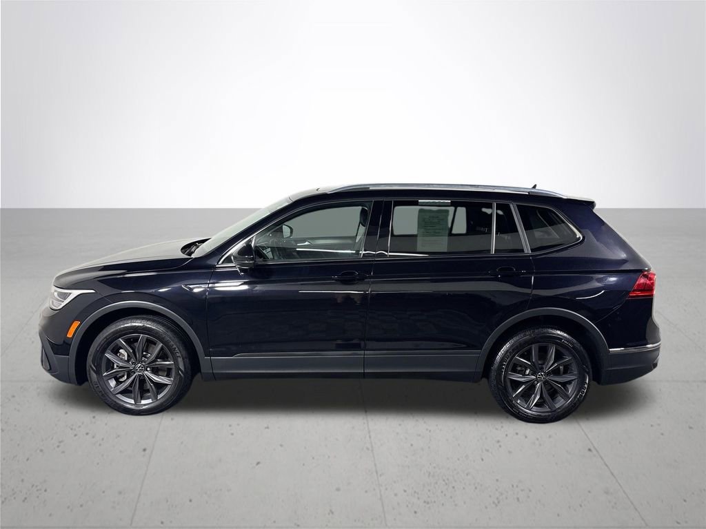 Used 2022 Volkswagen Tiguan SE image 9