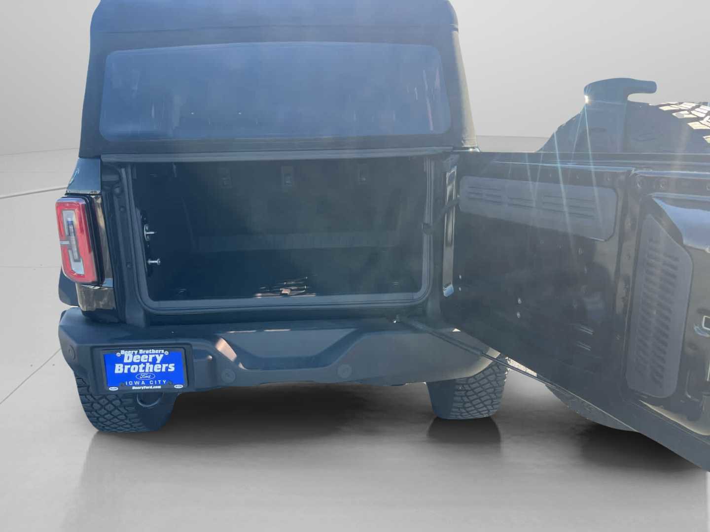 Used 2023 Ford Bronco Big Bend w/ Sasquatch Package image 23