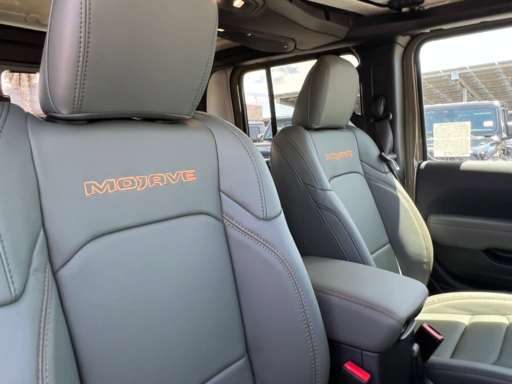 New 2026 Jeep Gladiator Mojave AWD/4WD image 18
