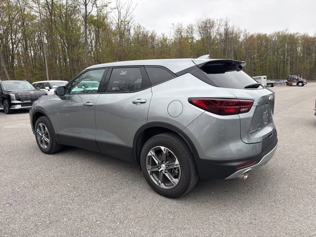 Used 2024 Chevrolet Blazer LT w/ Driver Confidence Package AWD/4WD image 7