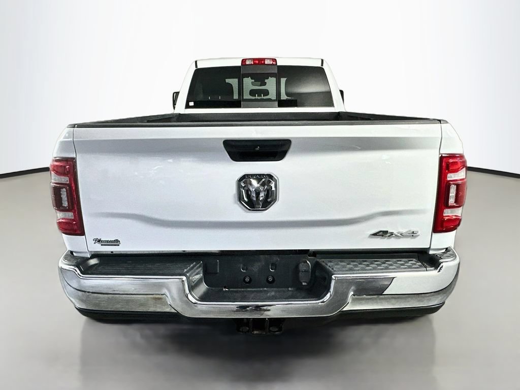 Used 2024 RAM 3500 Tradesman w/ Chrome Appearance Group AWD/4WD image 6