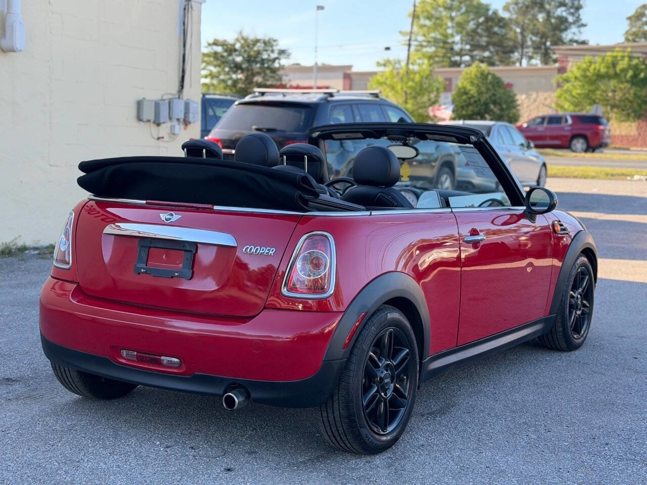 Used 2013 MINI Cooper Convertible FWD image 9