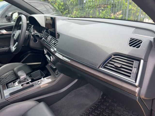 Used 2022 Audi SQ5 Prestige AWD/4WD image 29