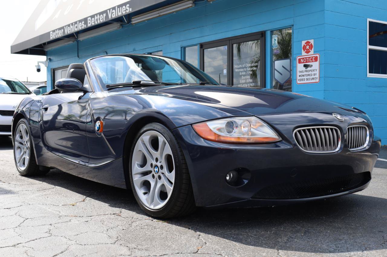 Used 2004 BMW Z4 3.0i RWD image 6