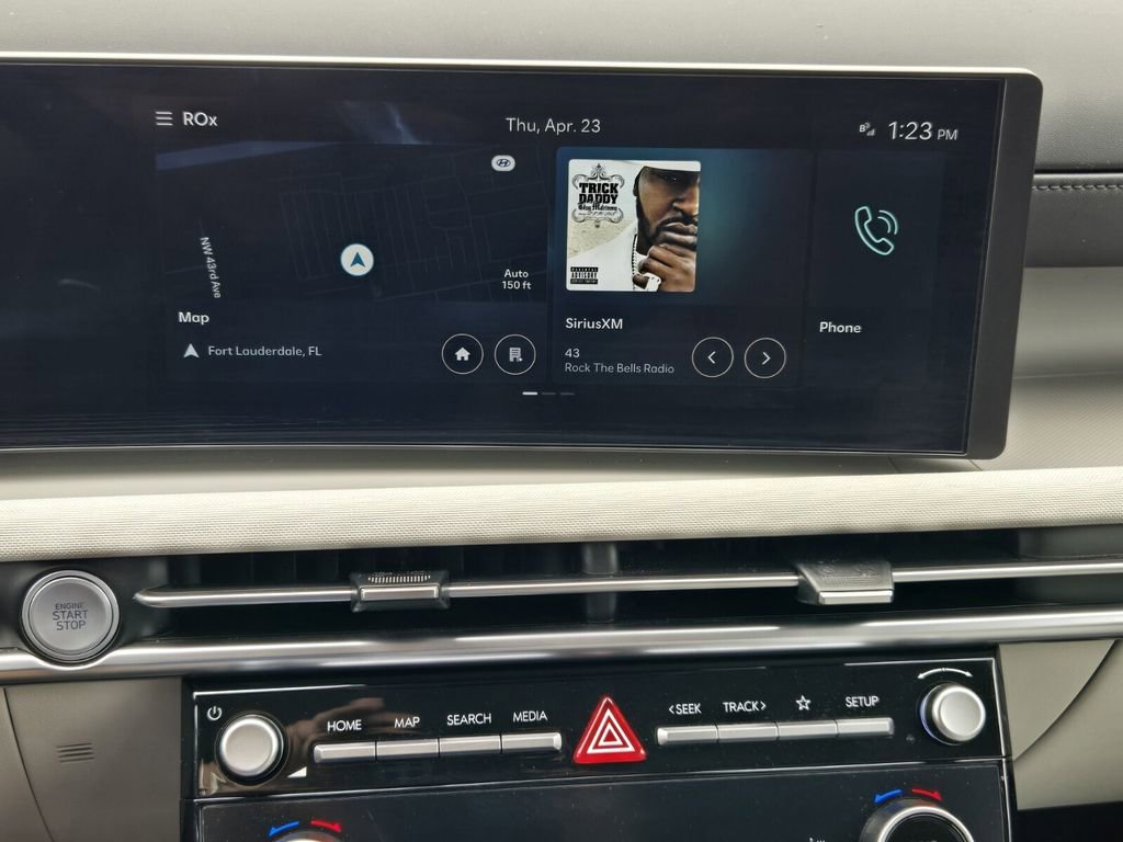 Certified 2025 Hyundai Tucson Limited FWD image 19