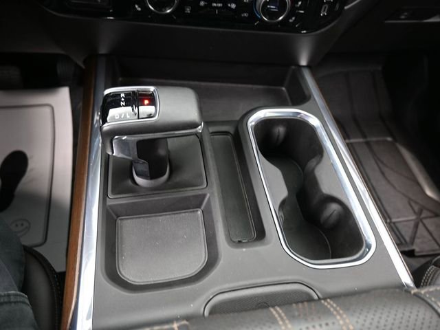 Used 2023 Chevrolet Silverado 1500 High Country w/ Technology Package AWD/4WD image 11