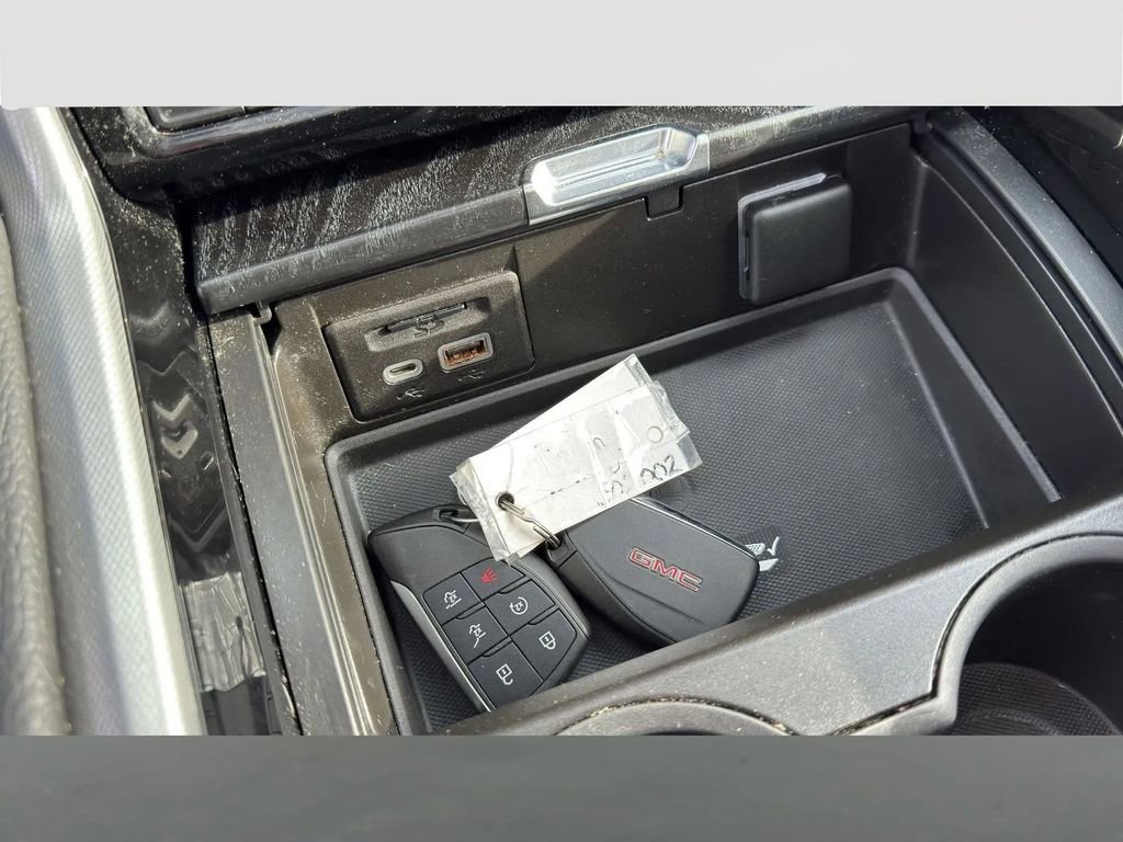 Used 2021 GMC Yukon XL Denali w/ Denali Ultimate Package image 23