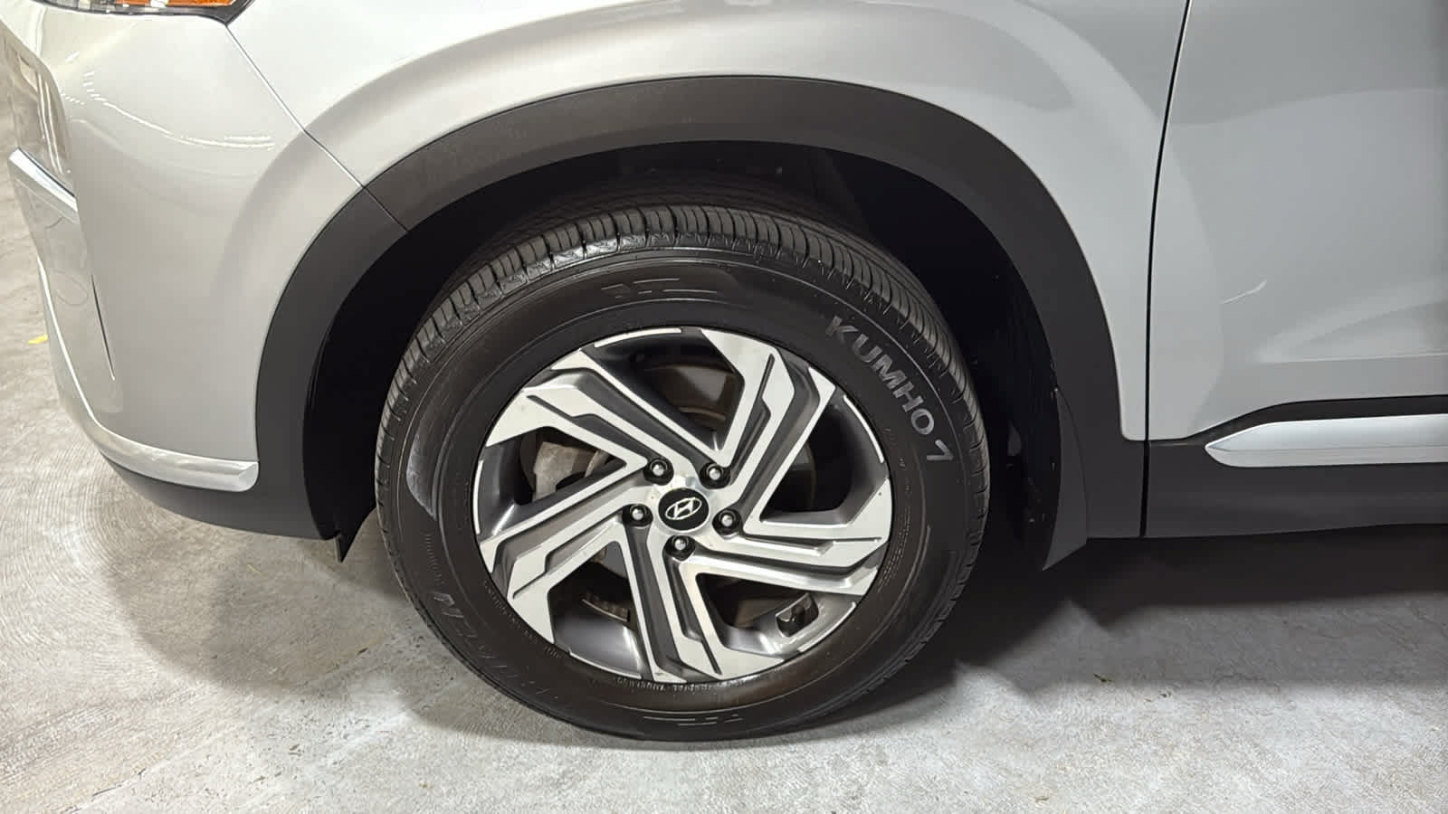 Used 2023 Hyundai Santa Fe SEL w/ Premium Package AWD/4WD image 8