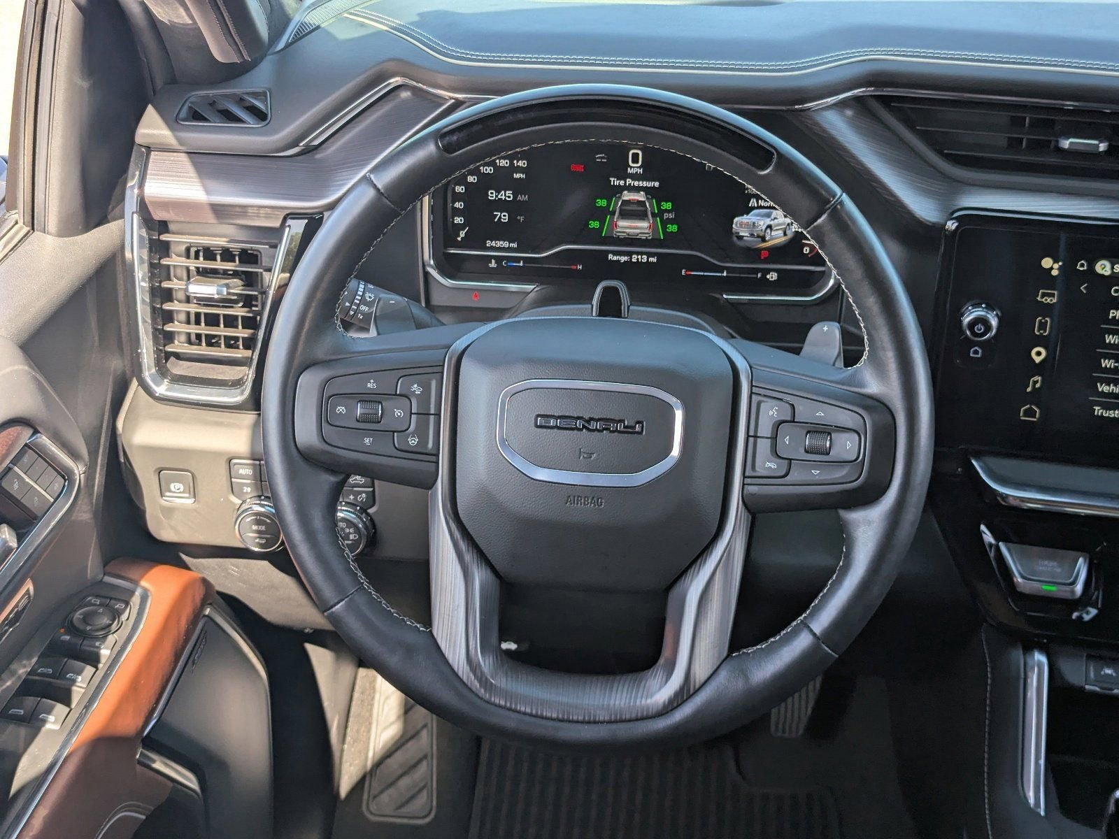 Used 2025 GMC Sierra 1500 Denali Ultimate AWD/4WD image 19