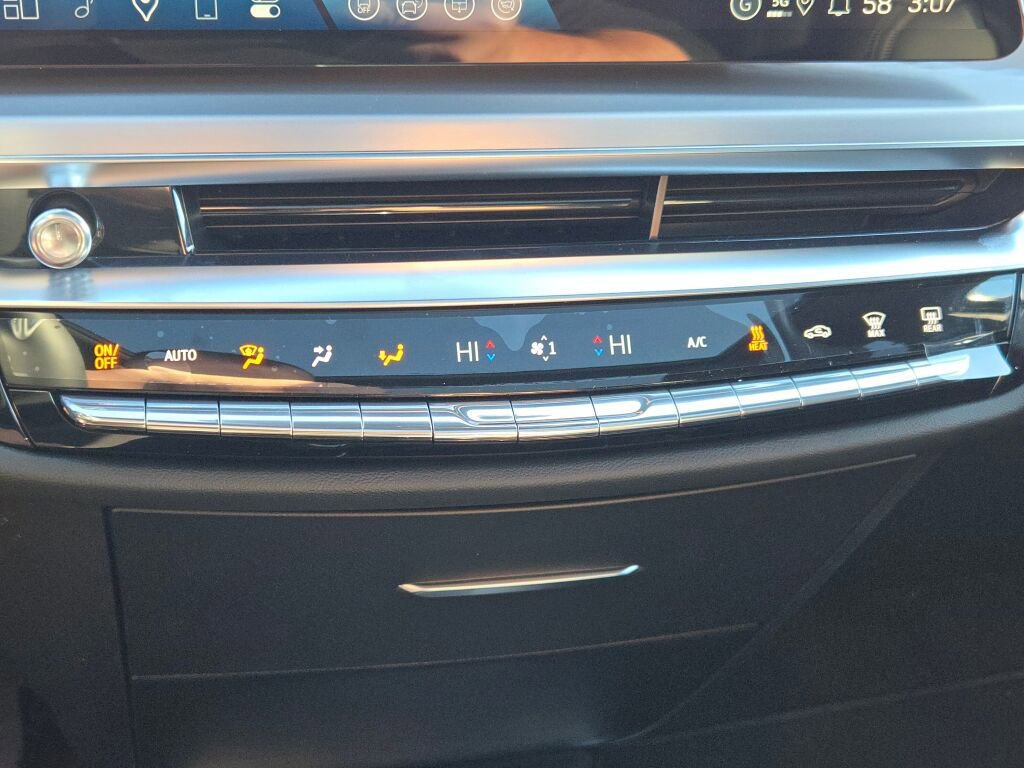 New 2026 Cadillac Lyriq Premium Sport image 32