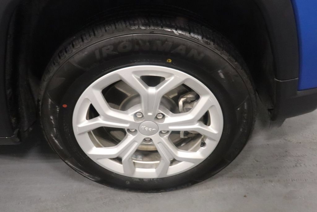 Used 2024 Jeep Compass Latitude AWD/4WD image 26