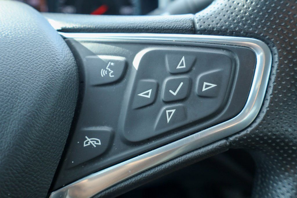 Used 2023 Chevrolet Malibu LT image 14