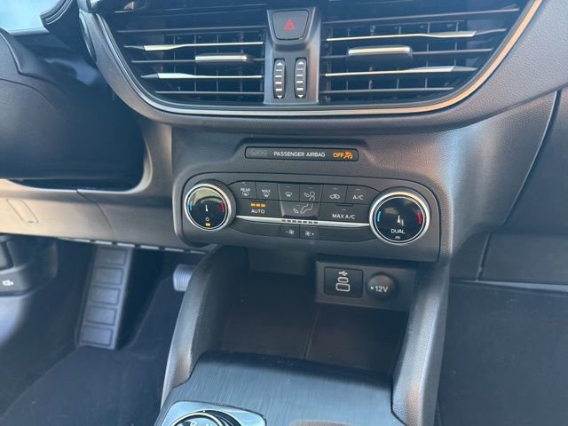 Used 2025 Ford Escape Active image 17