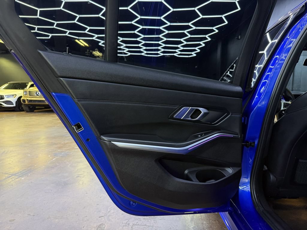 Used 2020 BMW M340i RWD image 16