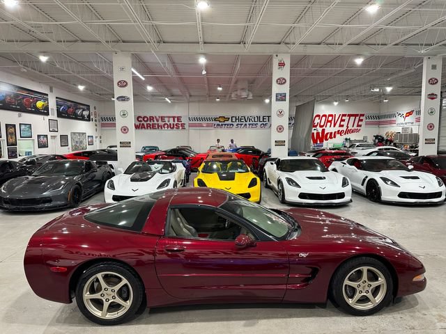 Used 2003 Chevrolet Corvette Coupe w/ Preferred Equipment Group RWD image 6