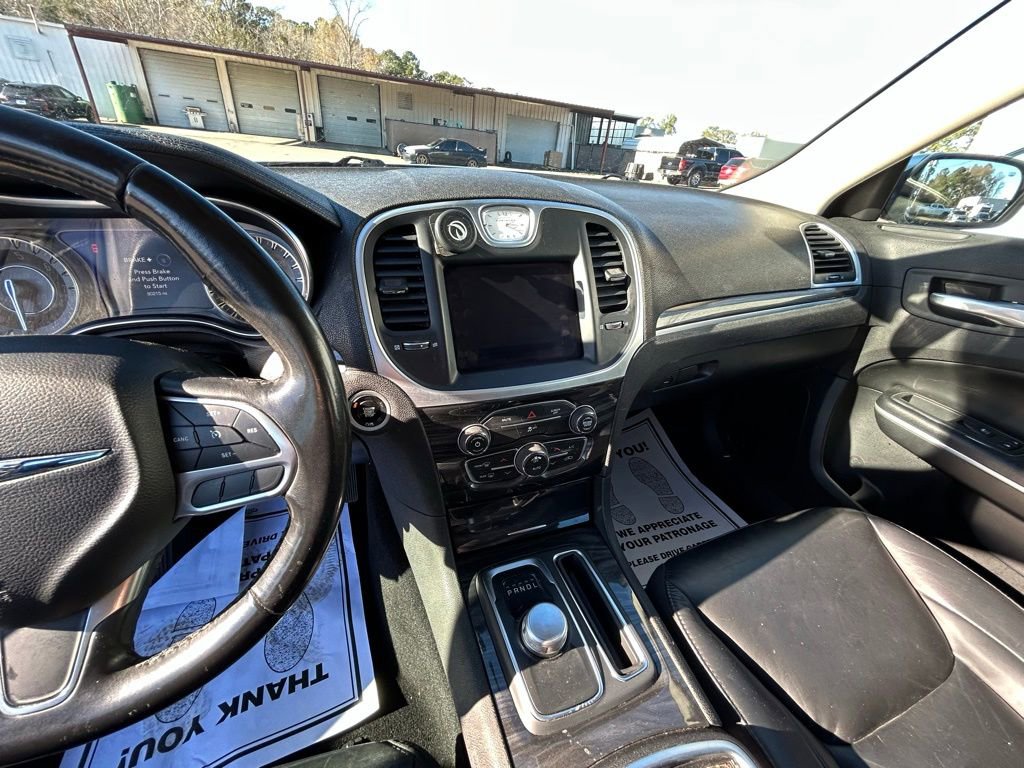 Used 2020 Chrysler 300 Touring L w/ Quick Order Package 2EF image 31