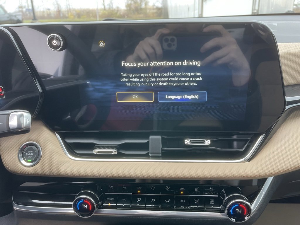 New 2026 Chevrolet Equinox ACTIV image 17