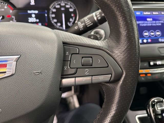 Used 2023 Cadillac XT4 Sport w/ Cold Weather Package image 15