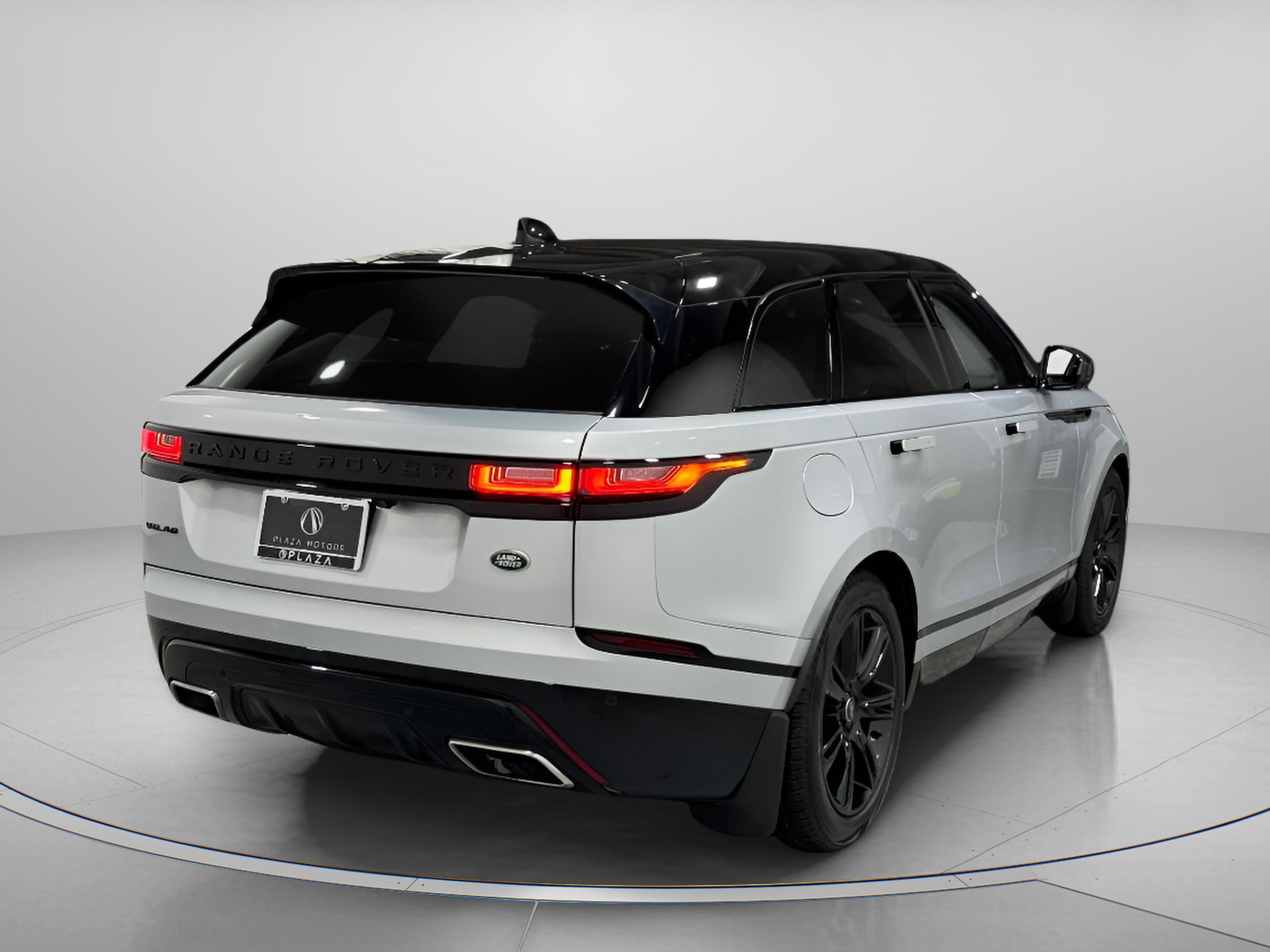 Used 2023 Land Rover Range Rover Velar R-Dynamic S image 5