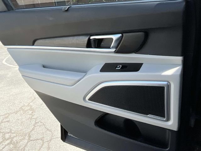 Used 2022 Kia Telluride EX FWD image 19