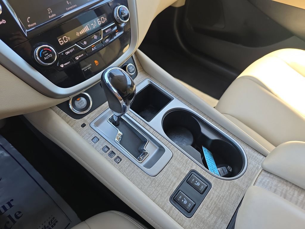 Used 2024 Nissan Murano SV image 28
