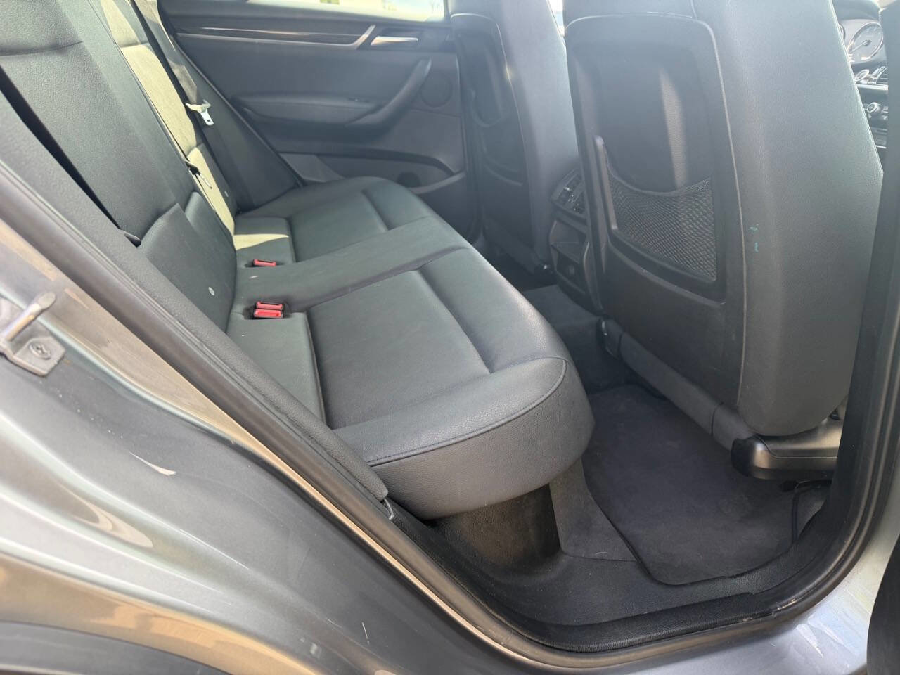 Used 2017 BMW X3 xDrive28i AWD/4WD image 9