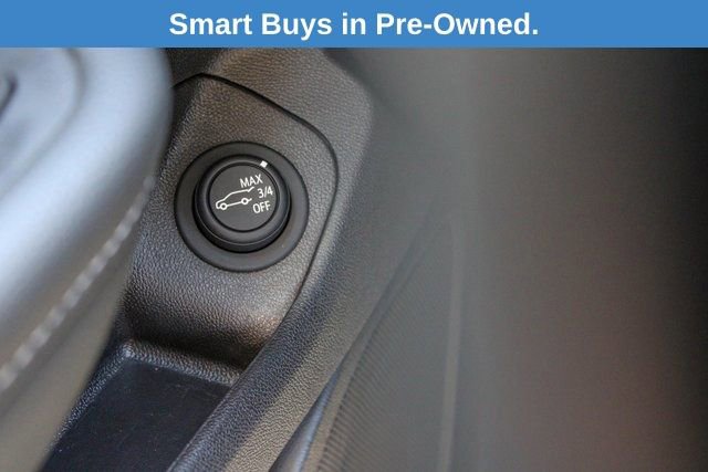 Used 2024 GMC Terrain SLT image 21