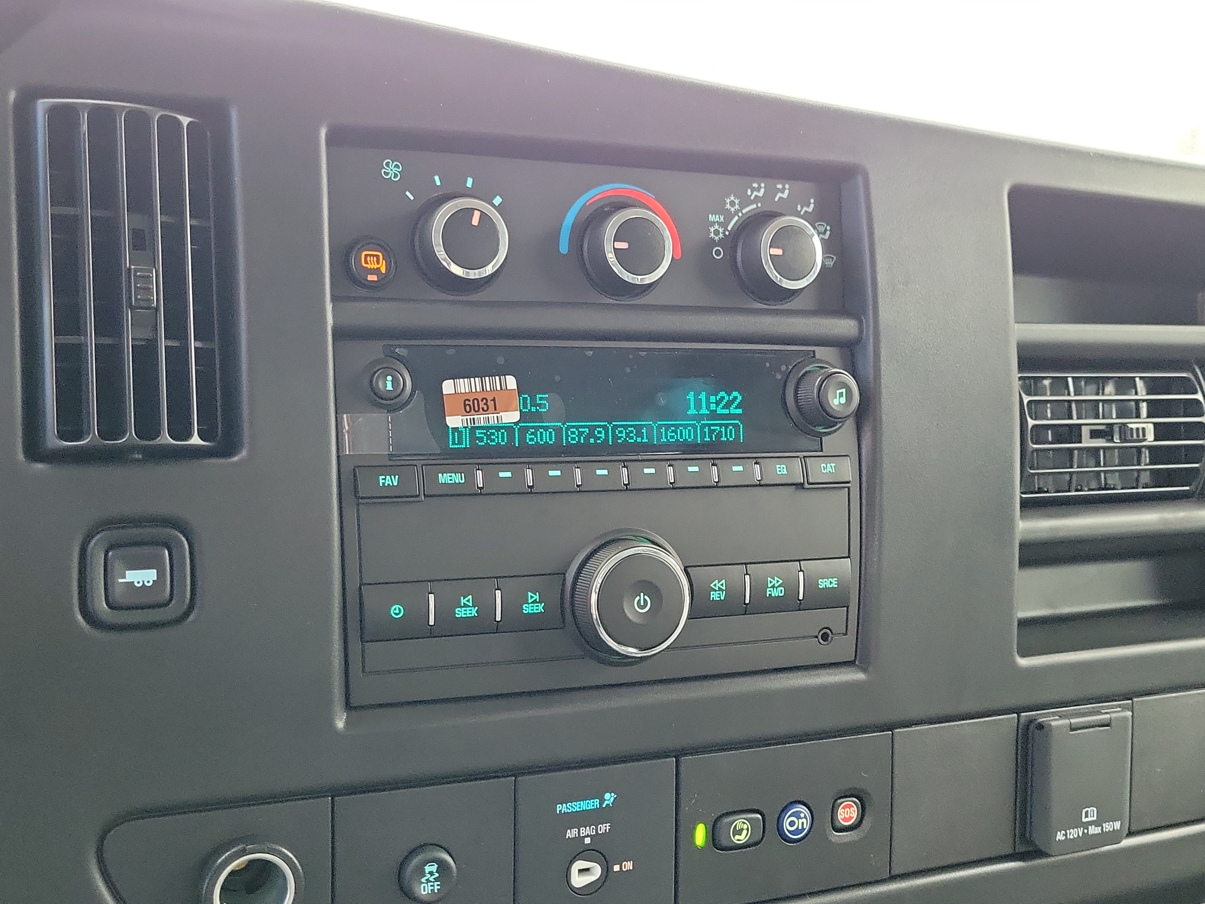 New 2025 Chevrolet Express 3500 Extended w/ Driver Convenience Package RWD image 26