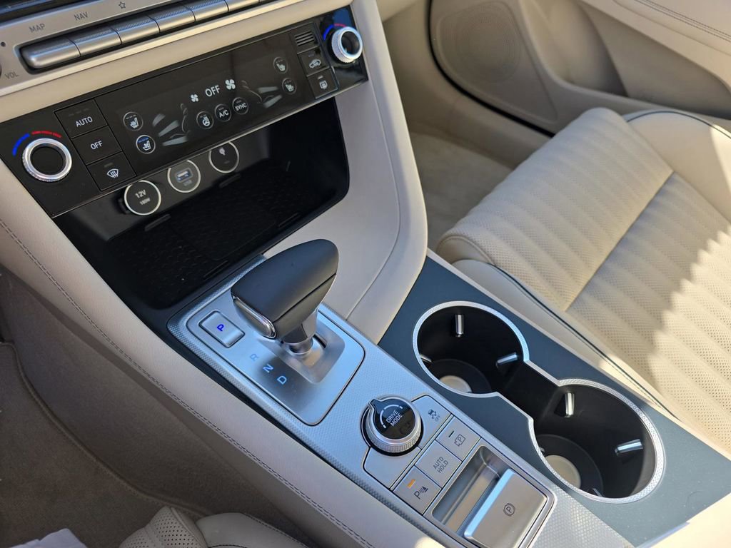 New 2026 Genesis G70 2.5T Prestige RWD image 19