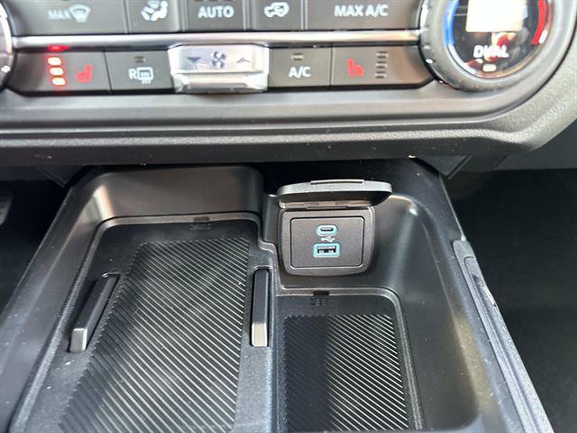 New 2025 Ford Bronco Big Bend image 11