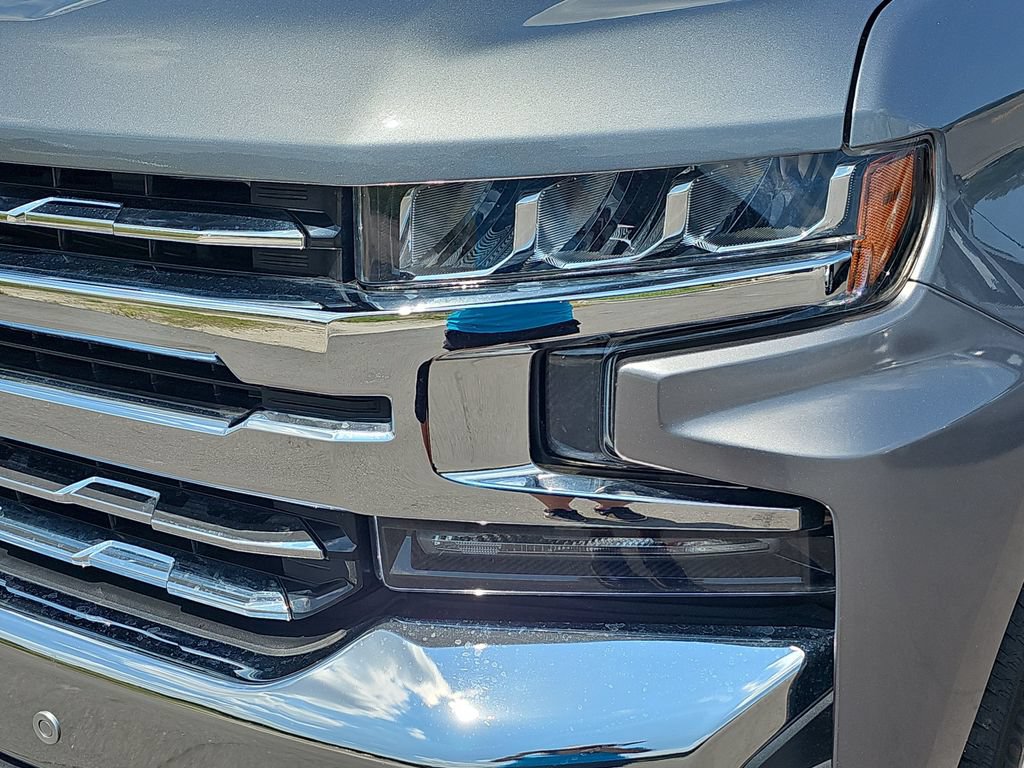 Used 2019 Chevrolet Silverado 1500 LTZ w/ LTZ Plus Package AWD/4WD image 31