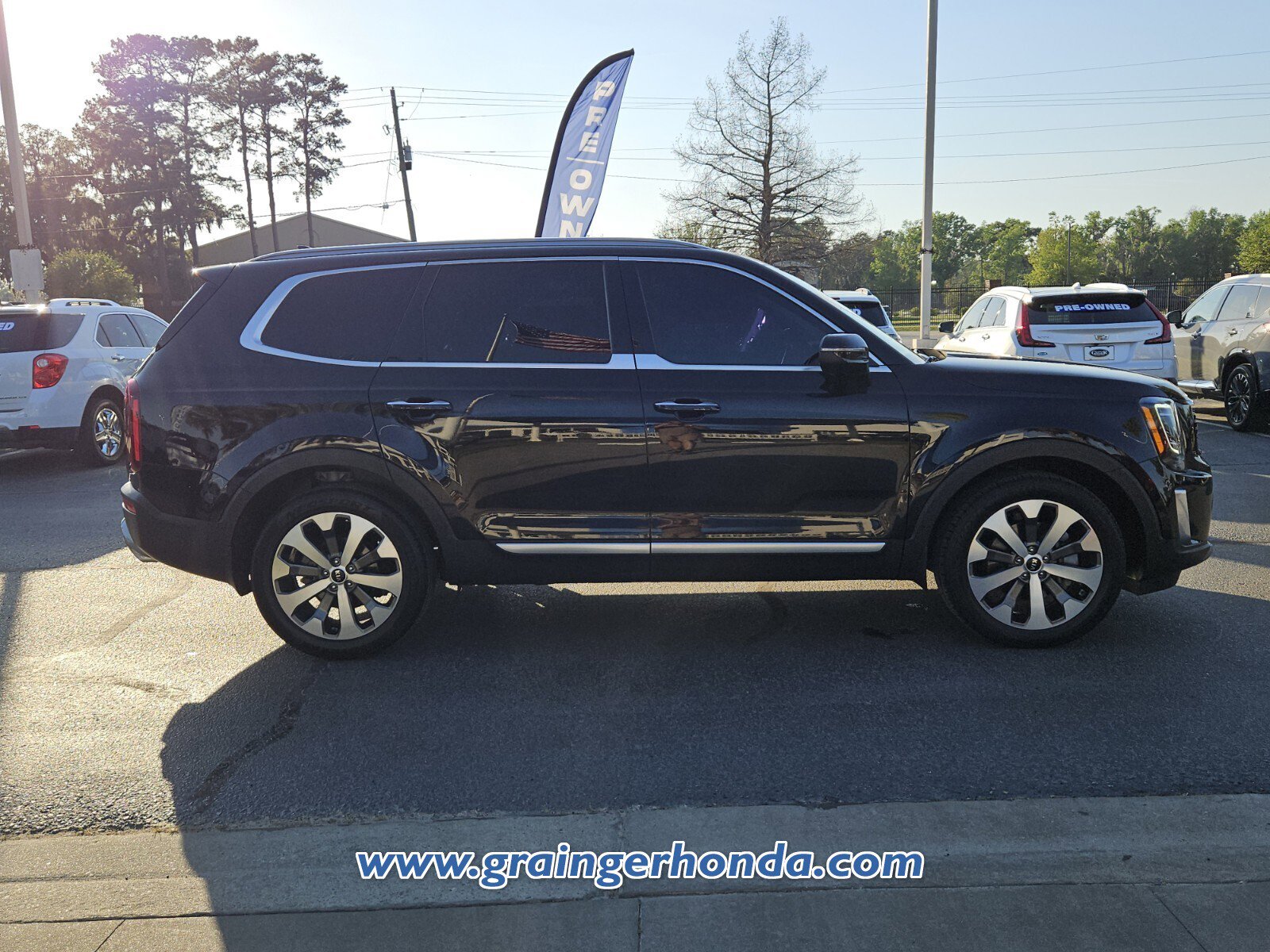 Used 2021 Kia Telluride S image 6